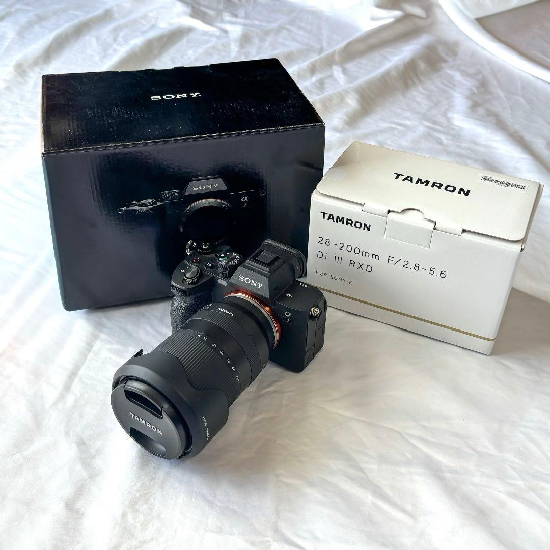 Sony Mirrorless Interchangeable Lens Cameras 7Iv Tamron 28-200