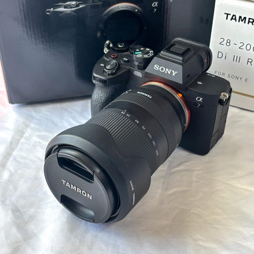 Sony Mirrorless Interchangeable Lens Cameras 7Iv Tamron 28-200