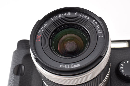 Pentax Mirrorless Interchangeable Lips 1887 Q10 Smc 5-15Mm F2.8-4.5 Ed Al