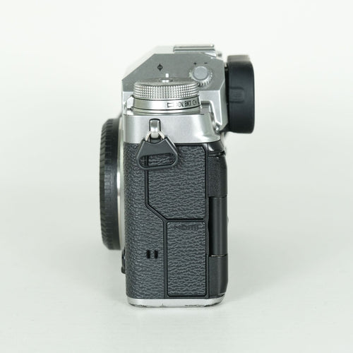 Fujifilm Mirrorless Interchangeable Lips 15,903 X-T4 X