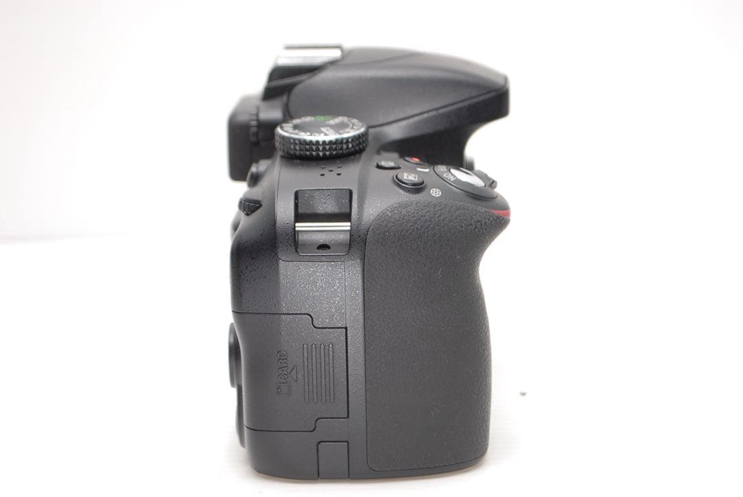 Nikon Digital Slrs 11770 D3300