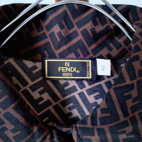 Fendi à manches courtes