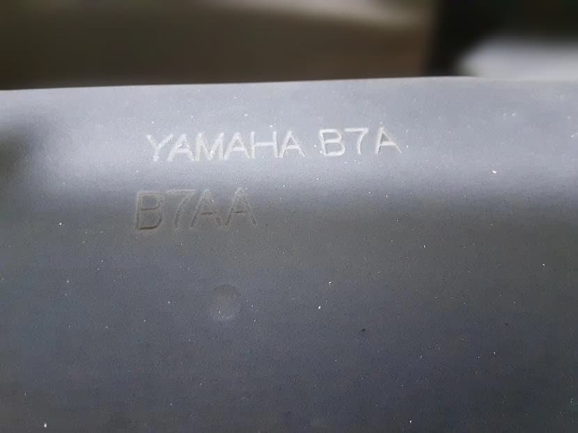 Yamaha Scarf