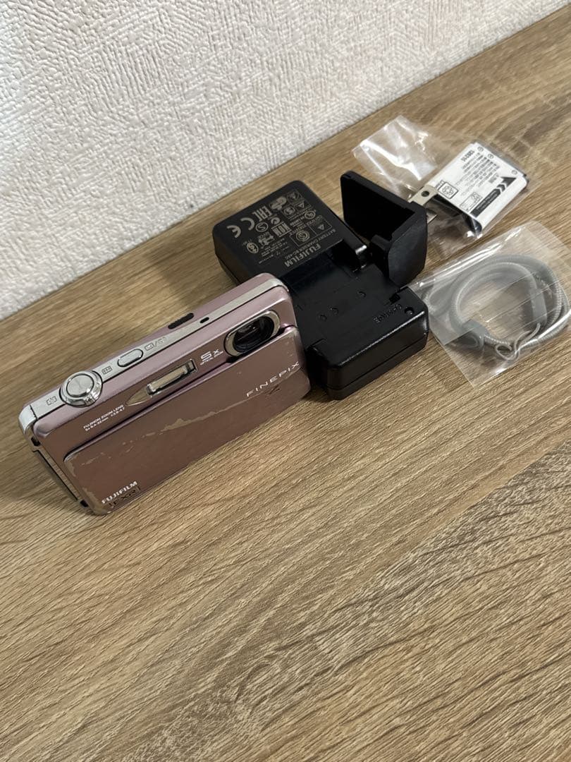 Fujifilm Compact Digital Camera Finepix Z700Exr