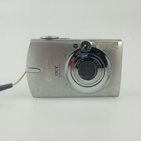 Canon Compact Digital Camera Ixy 600 Silver