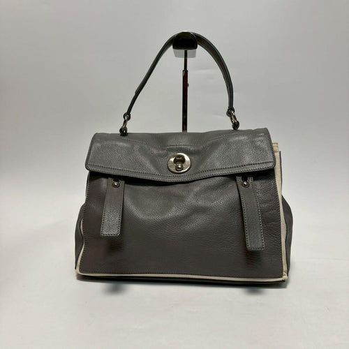 Yves Saint Laurent Handbags T21