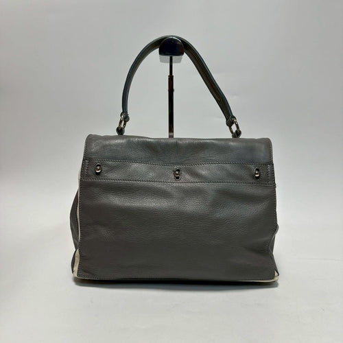 Yves Saint Laurent Handbags T21