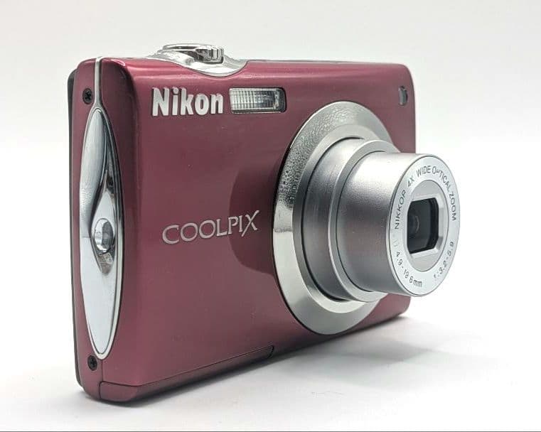 Compact Digital Cameras Nikon Coolpix S4000