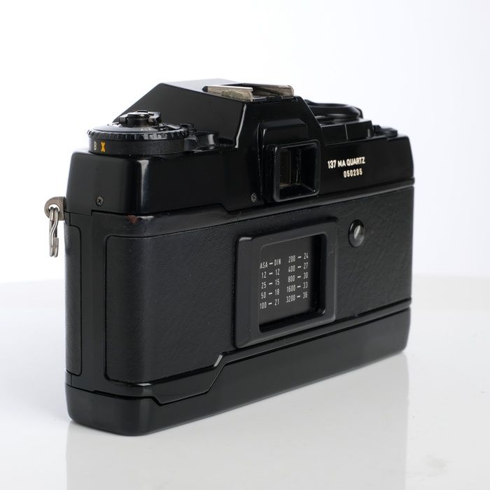 Contax Others 137Ma Quartz