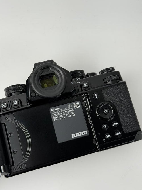 Nikon Mirrorless Interchangeable Lips 4,312 Zf