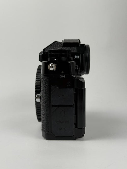 Nikon Mirrorless Interchangeable Lips 4,312 Zf