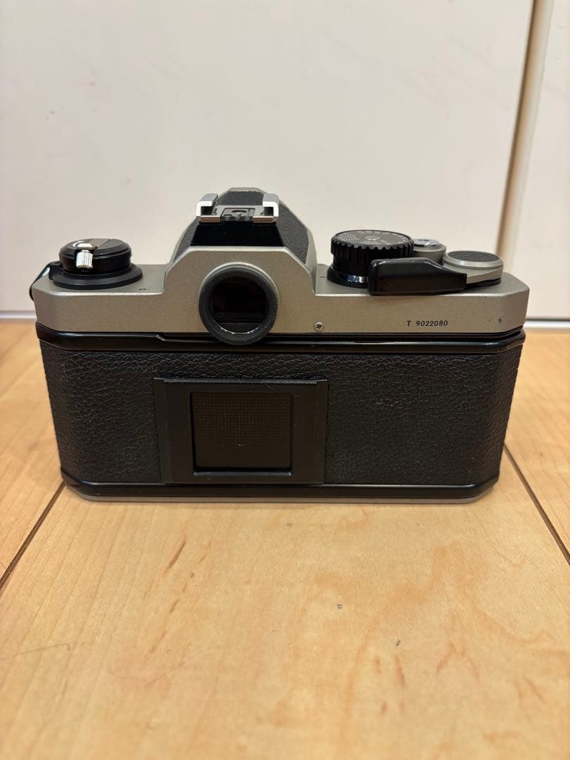 Slr Camera (Film) Nikon Fm2/T