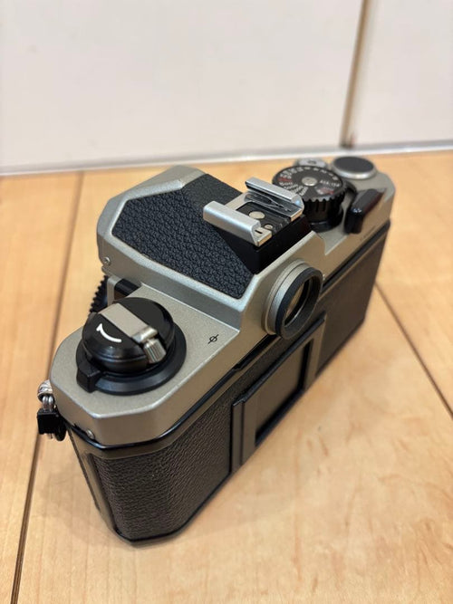 Slr Camera (Film) Nikon Fm2/T