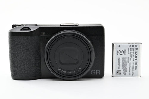 Ricoh Compact Digital Cameras Gr Iiix Lens F=26.1Mm 1:2.8