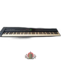 Roland Analog Synthesizer Rd-600 88