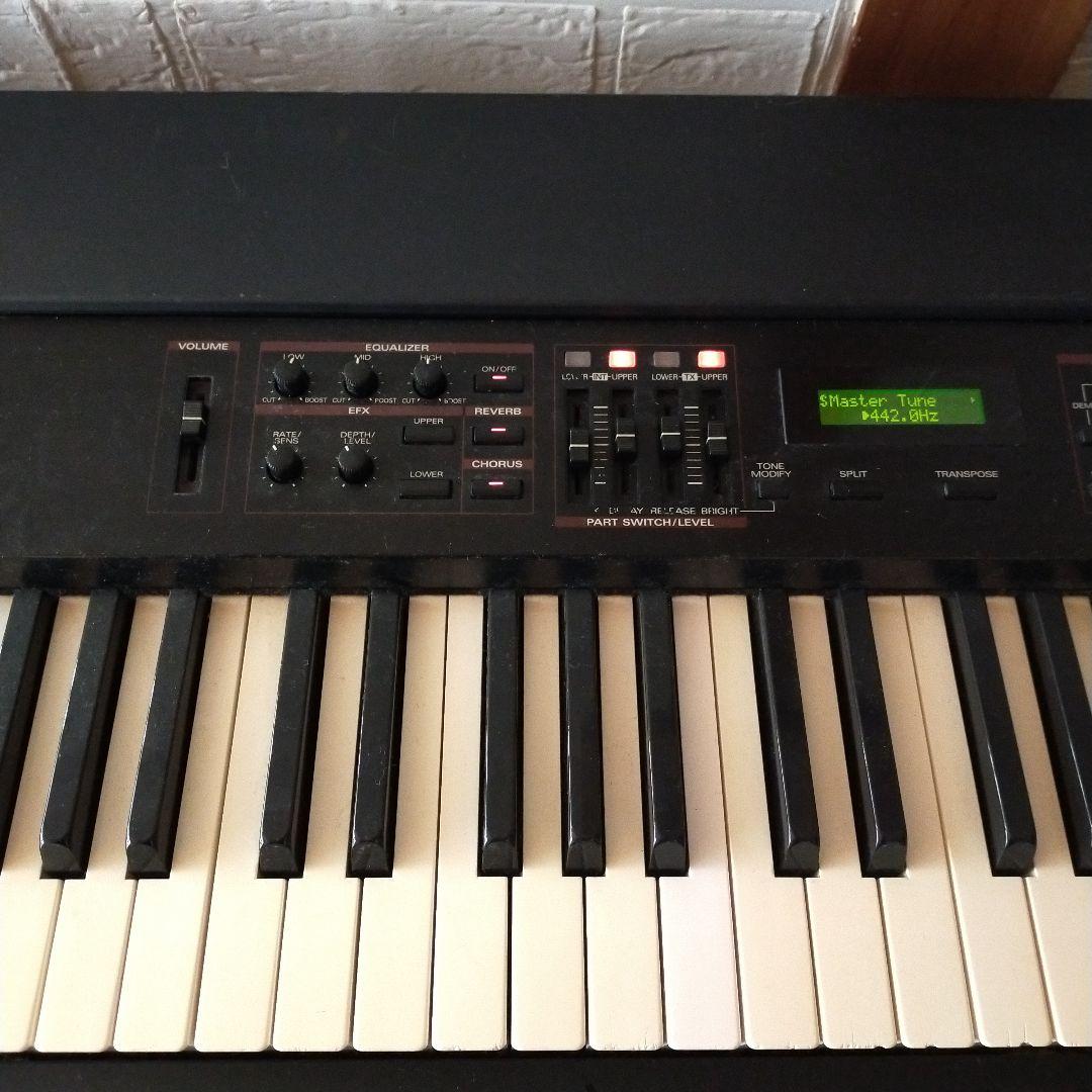 Roland Analog Synthesizer Rd-600 88
