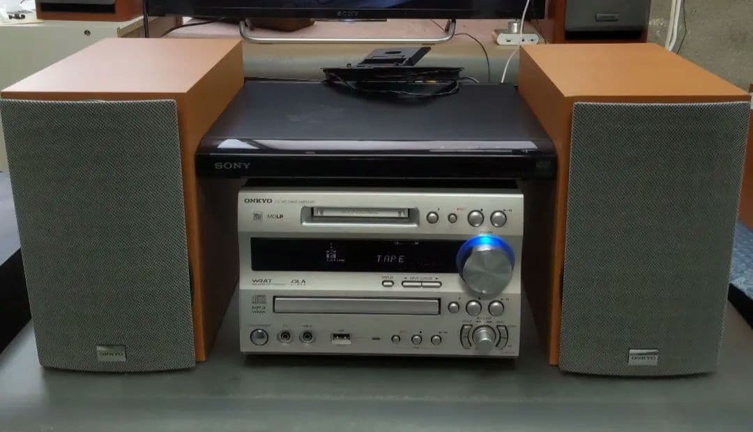 Onkyo Mini Component Systems Cd/Usb/Md/Dvd/Fm/Am Sony