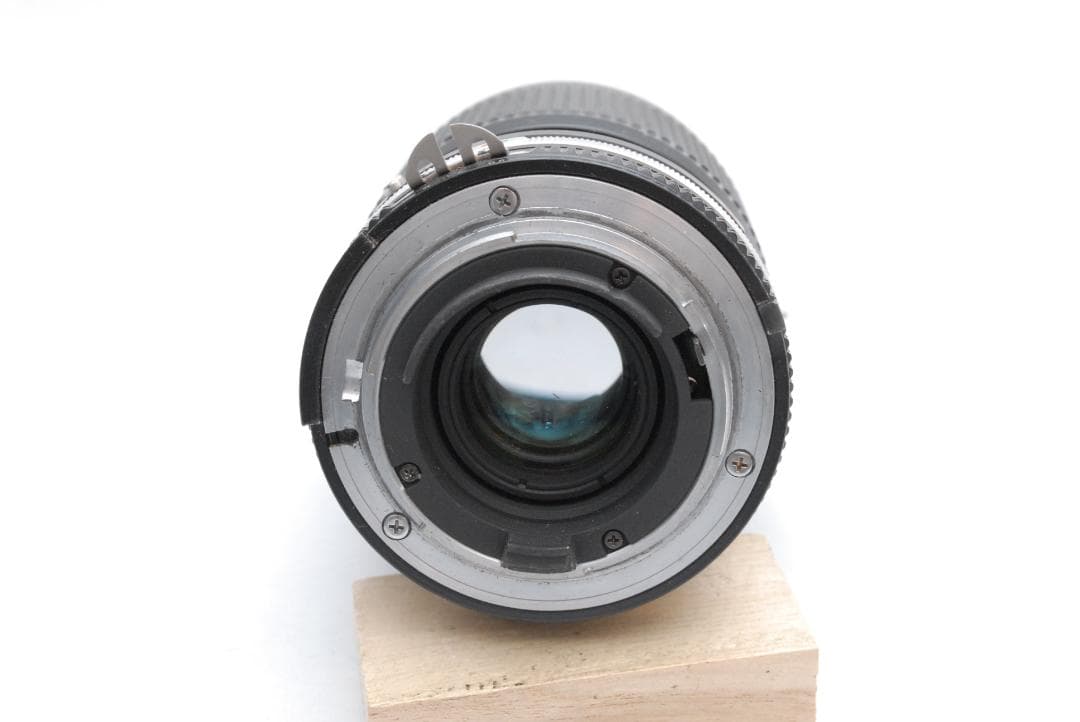 Nikon Zoom Lenses Nikkor 35-105Mm Ai-S