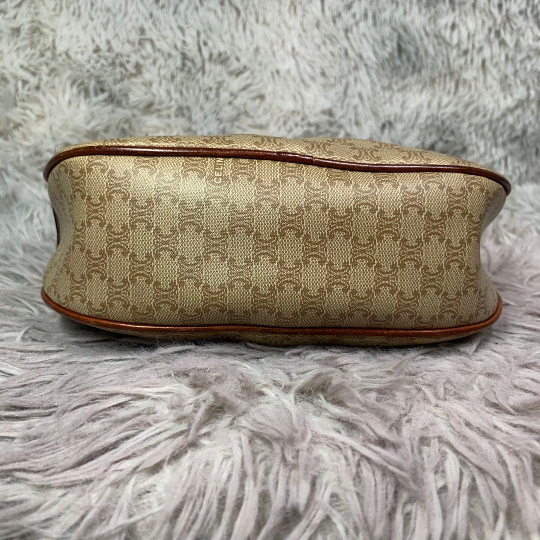 Celine Shoulder Bags