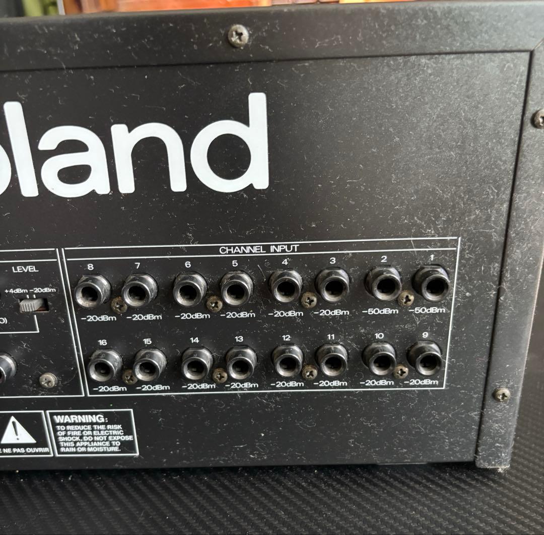 Roland Powered Mixers M-160