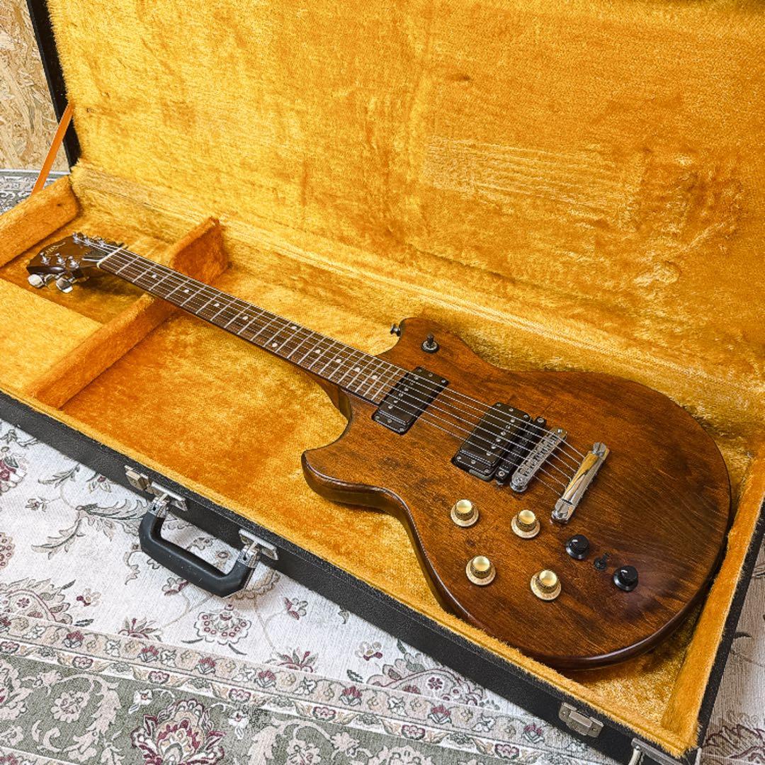 Electric Guitars Roland G-303