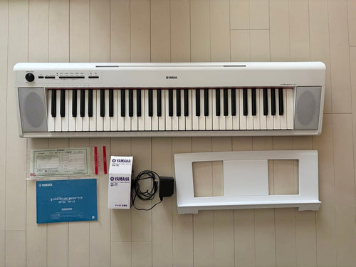 Yamaha Keyboard Electronic Piano Np12Wh