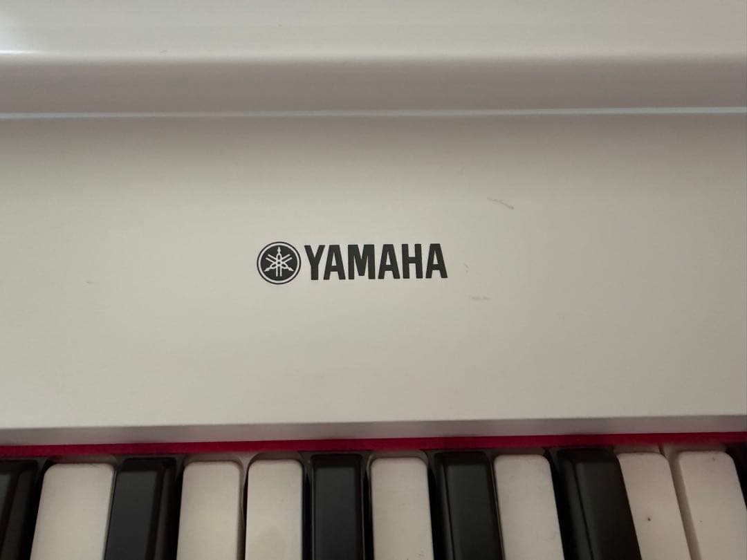 Yamaha Keyboard Electronic Piano Np12Wh