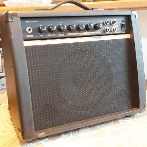 Yamaha Guitar Amplifier Qaa02 Ar-1500 Amps