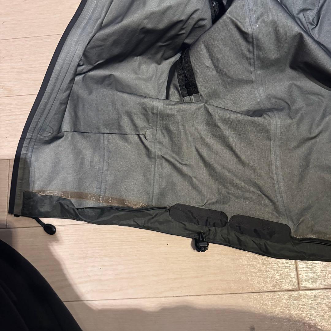 Arc'Teryx Mountain Parkas Ar