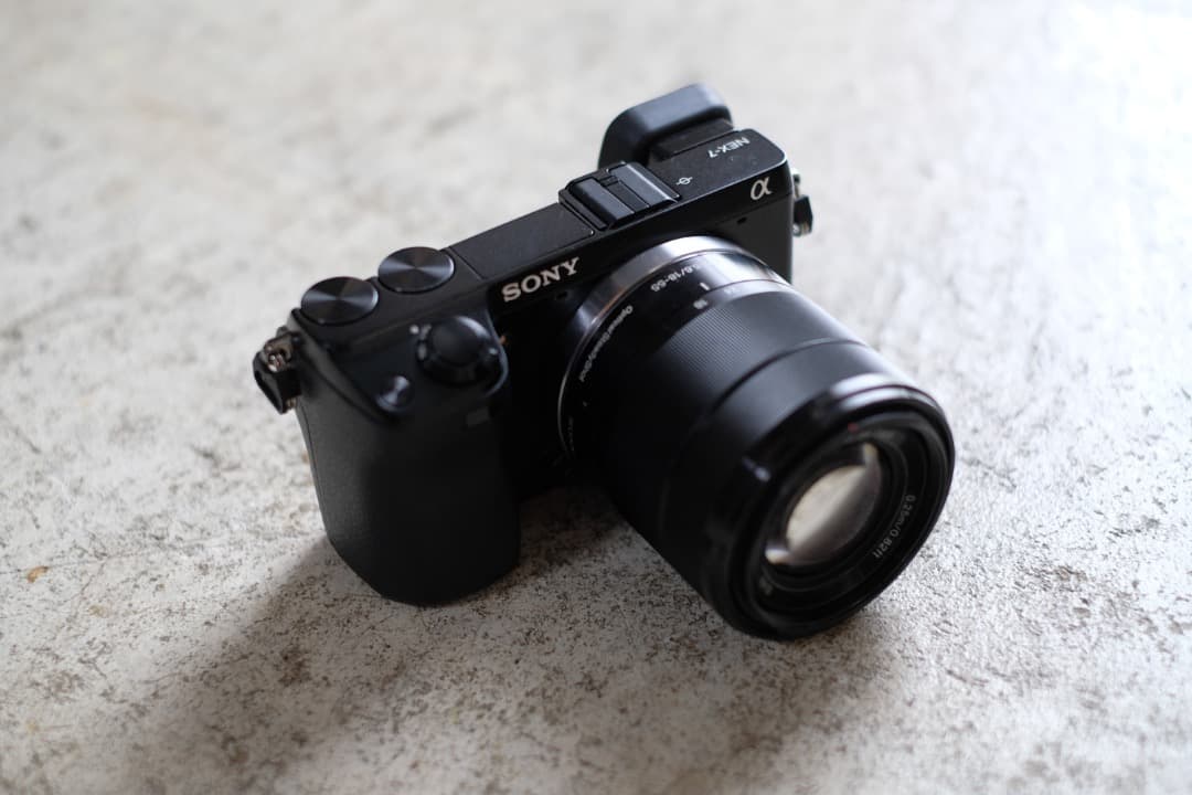 Sony Mirrorless Interchangeable Lens Cameras Nex-7 18-55Mm