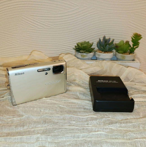 Nikon Compact Digital Cameras Coolpix S50