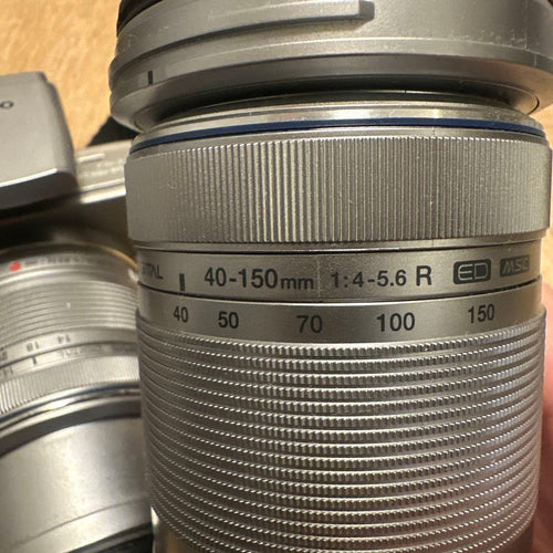 Olympus Mirrorless Interchangeable Lips 40-150Mm