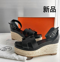 Hermes Sandals