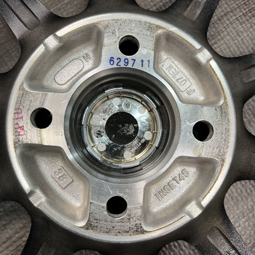 Hot Stuff 16 Inches Bridgestone 215/60R16 #425S40925