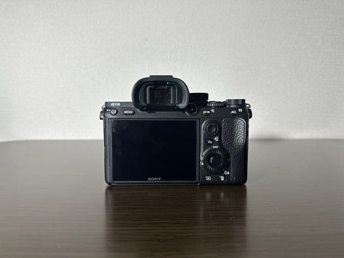 Mirrorless Interchangeable Lens Cameras Sony 7 Iii