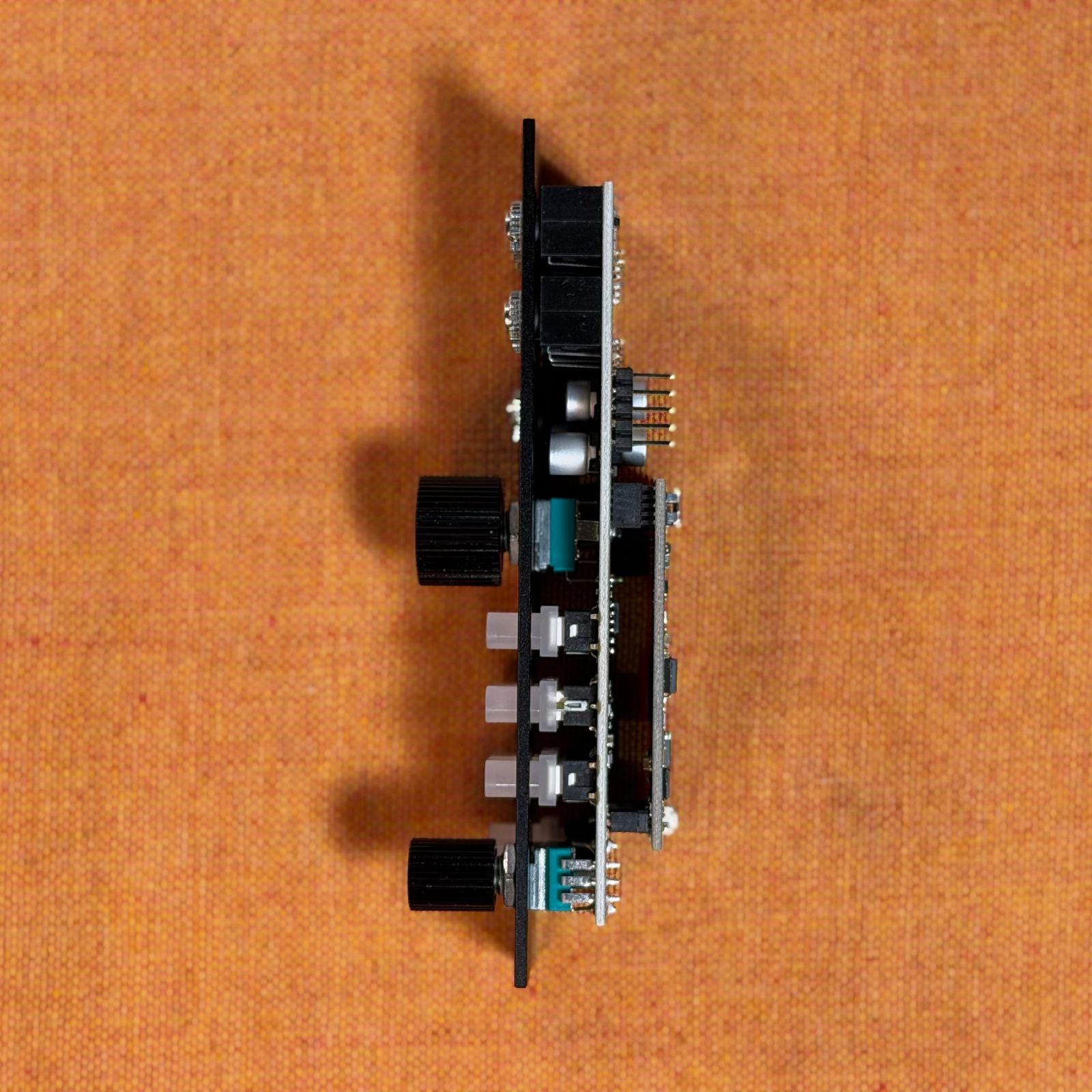 Modular Synthesizer Oxi Instruments: Meta Black