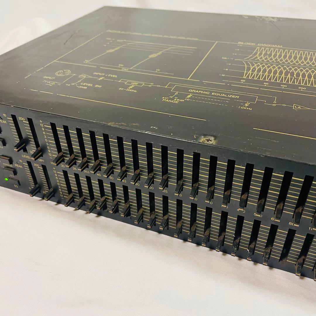 Equalizer Yamaha Q2031A