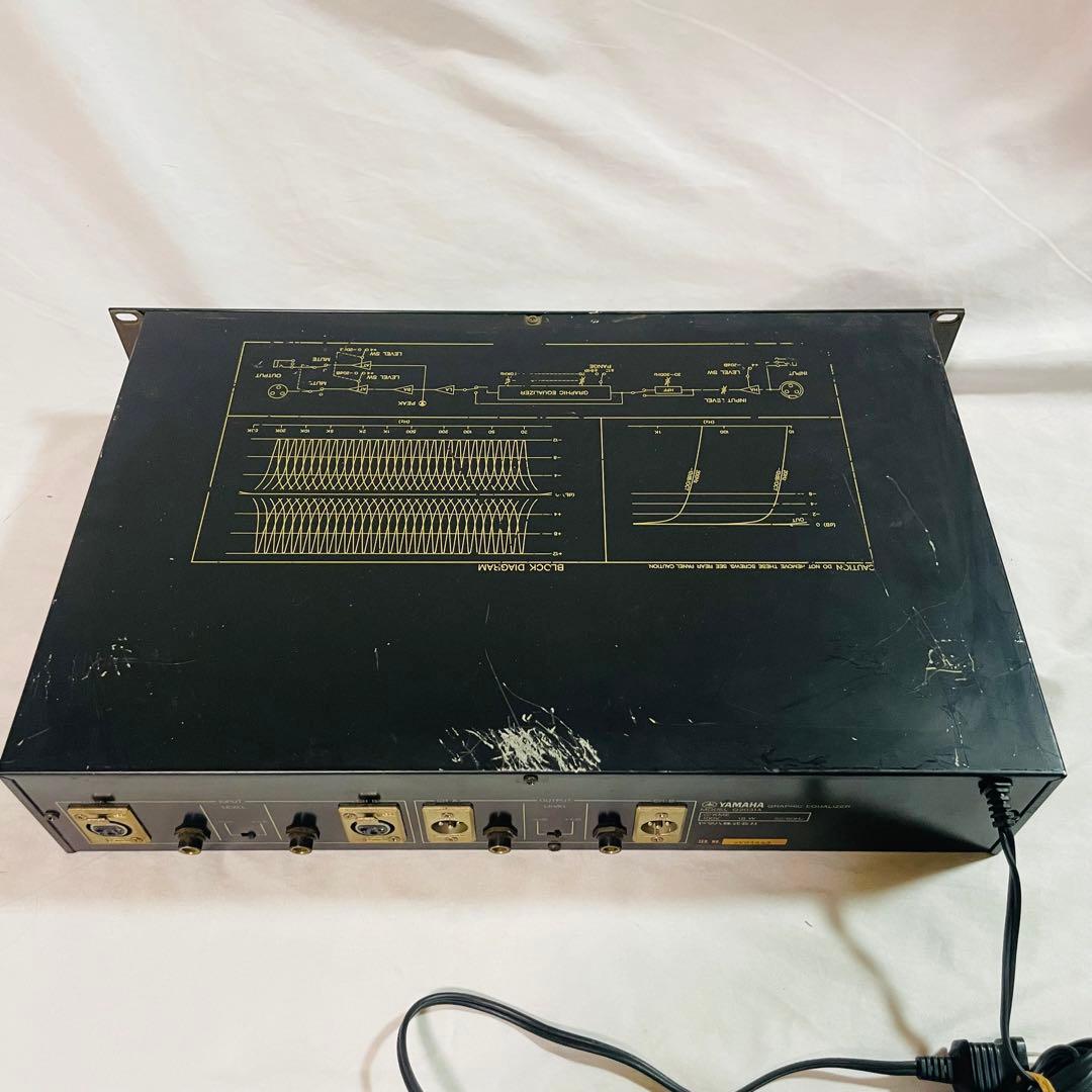 Equalizer Yamaha Q2031A