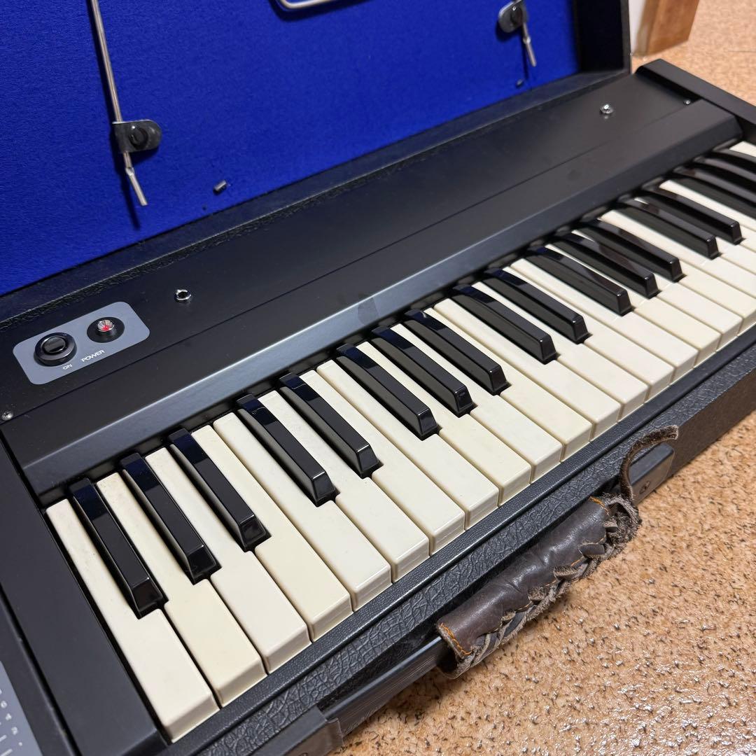 Roland Analog Synthesizer Sh-3A