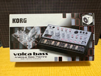 Analog Synthesizers Korg Volca Bass 16