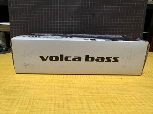 Analog Synthesizers Korg Volca Bass 16