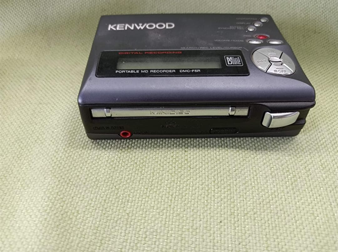 Kenwood Portable Md Player Pcslc Dmc-F5-R