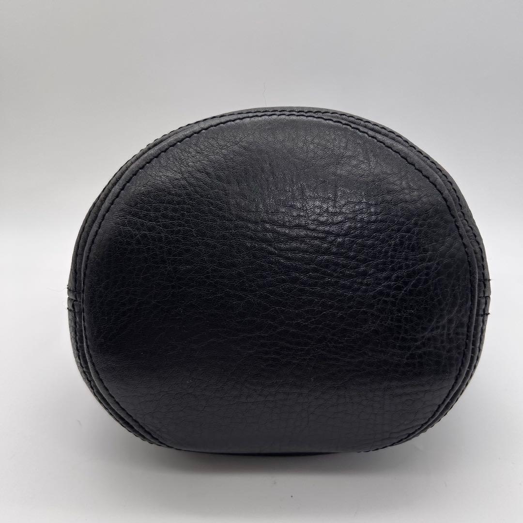 Loewe Shoulder Bags Enrique Knappe Bag 2Way