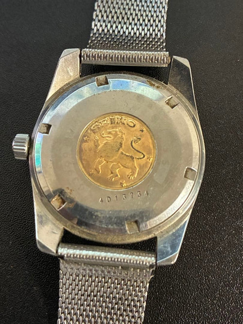 Grand Seiko Hand-Wound Watches Chronometer 35 Jewels 43999