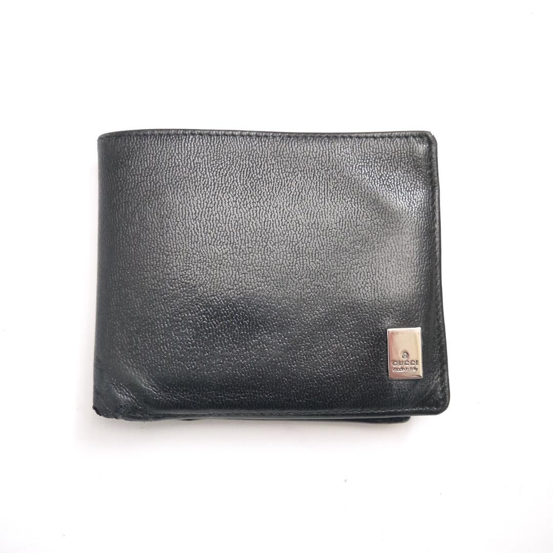 Gucci Bifold Wallets 2
