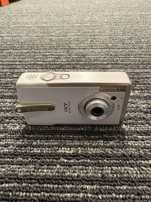 Canon Compact Digital Camera Ixy Pc1060