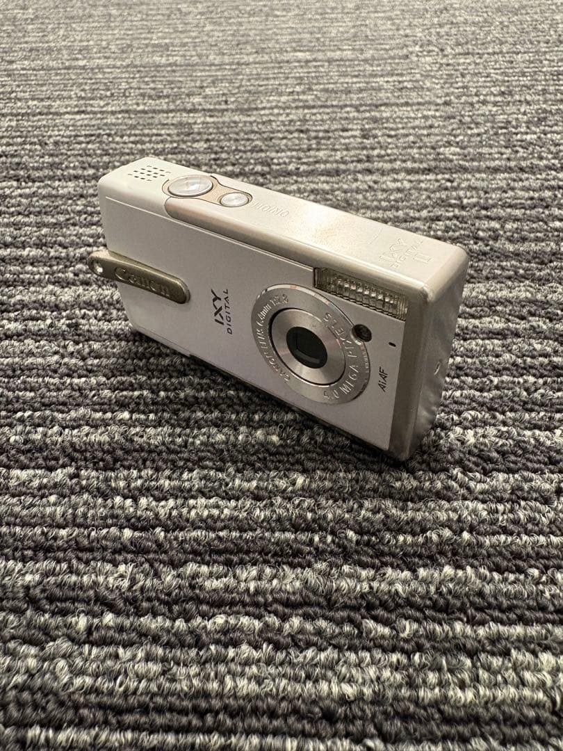 Canon Compact Digital Camera Ixy Pc1060