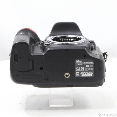 Nikon Digital Slr D600 198