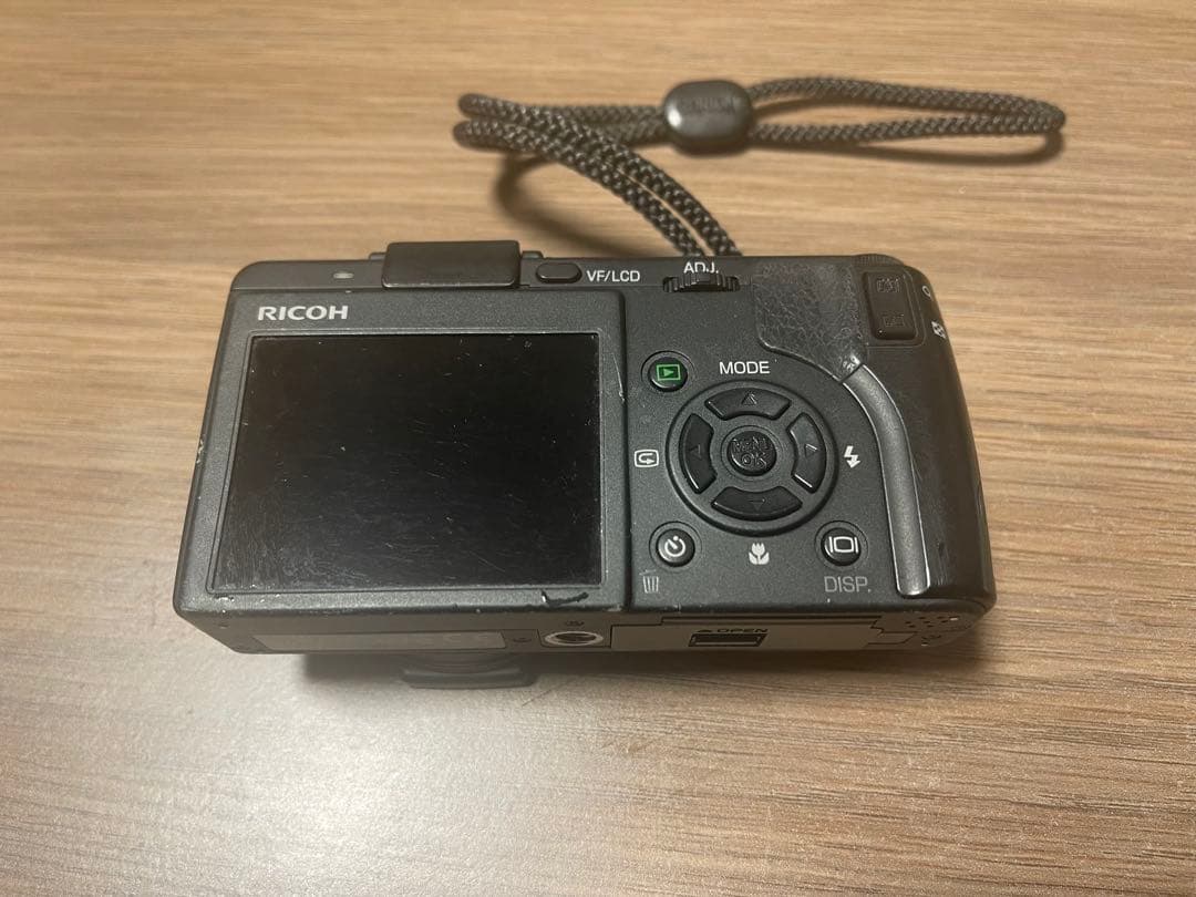 Compact Digital Cameras Ricoh Caplio Gx100