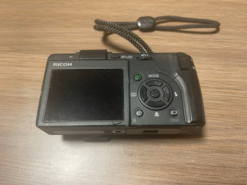 Compact Digital Cameras Ricoh Caplio Gx100